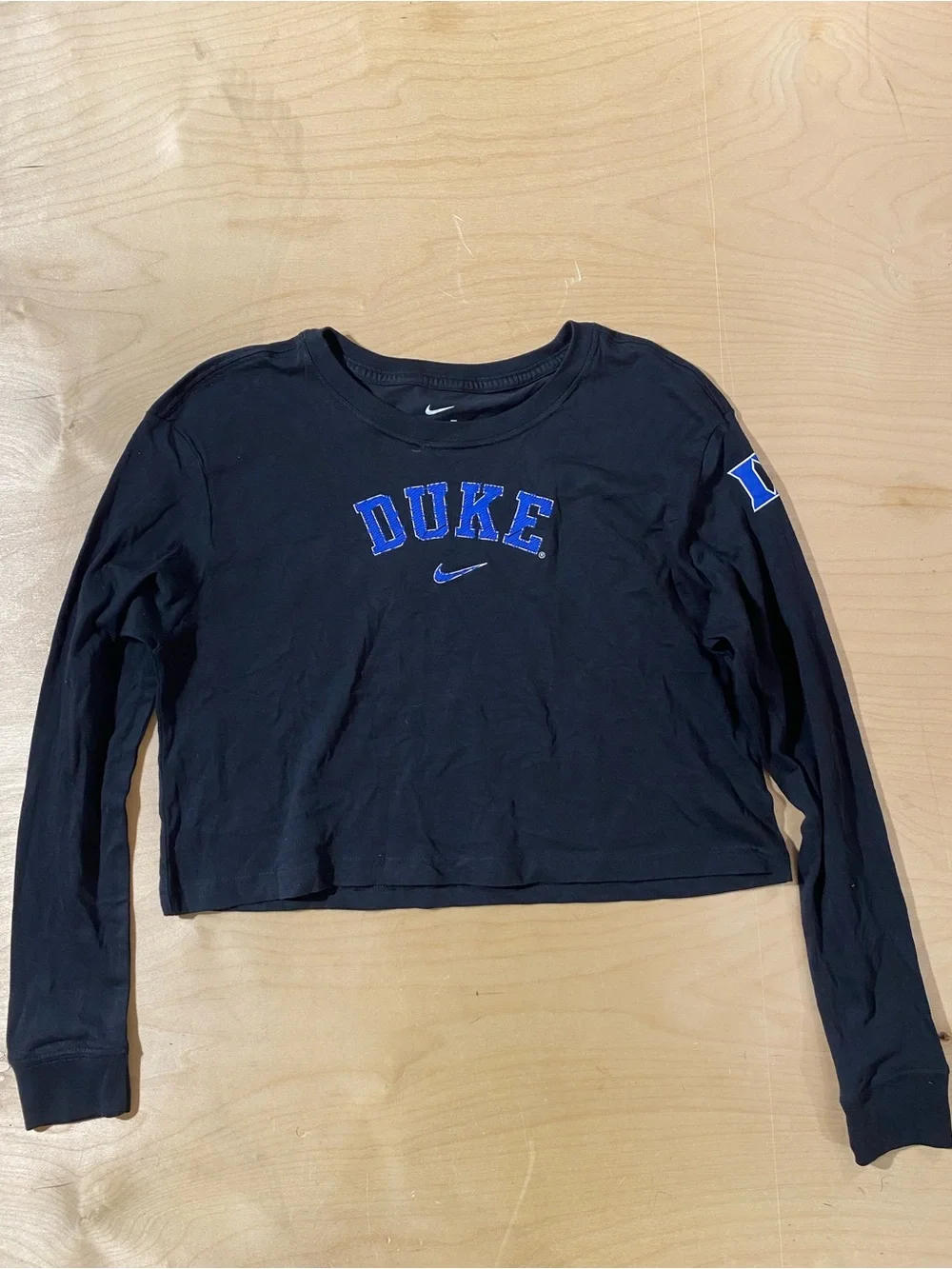 Nike cropped long